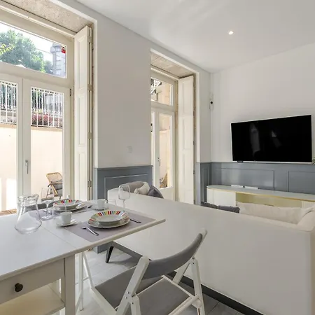 Antas - Terrace Retreat By Luxistay